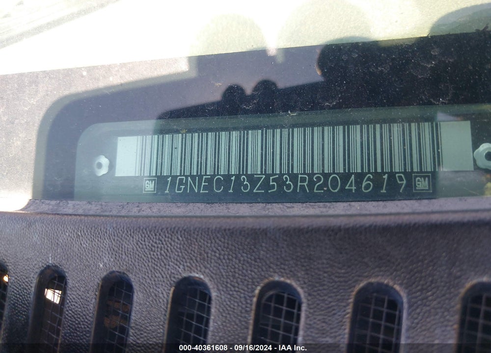 2003 CHEVROLET TAHOE LS VIN: 1GNEC13Z53R204619