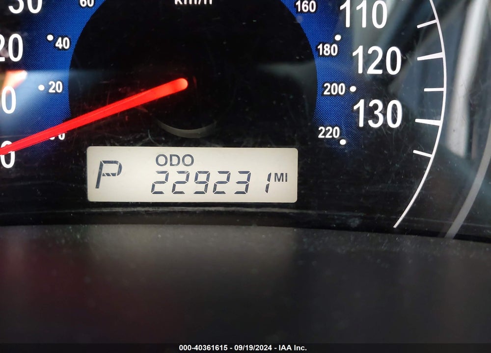 2007 HYUNDAI ENTOURAGE GLS/LIMITED/SE VIN: KNDMC233476018454