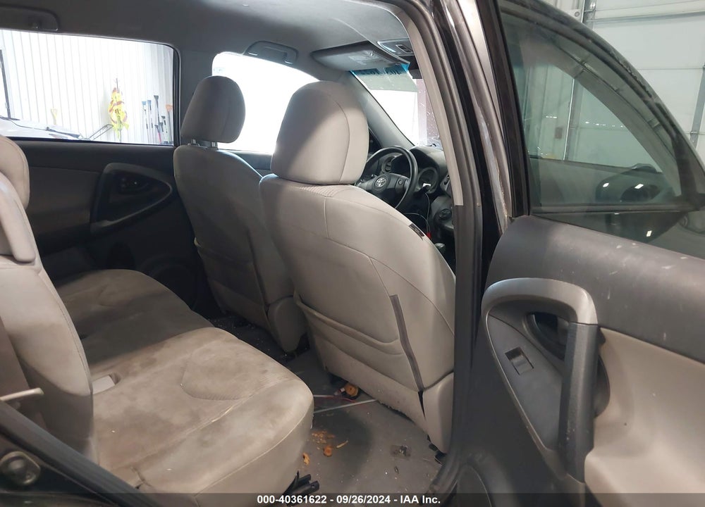 2010 TOYOTA RAV4 BASE V6 VIN: 2T3BK4DV2AW032641