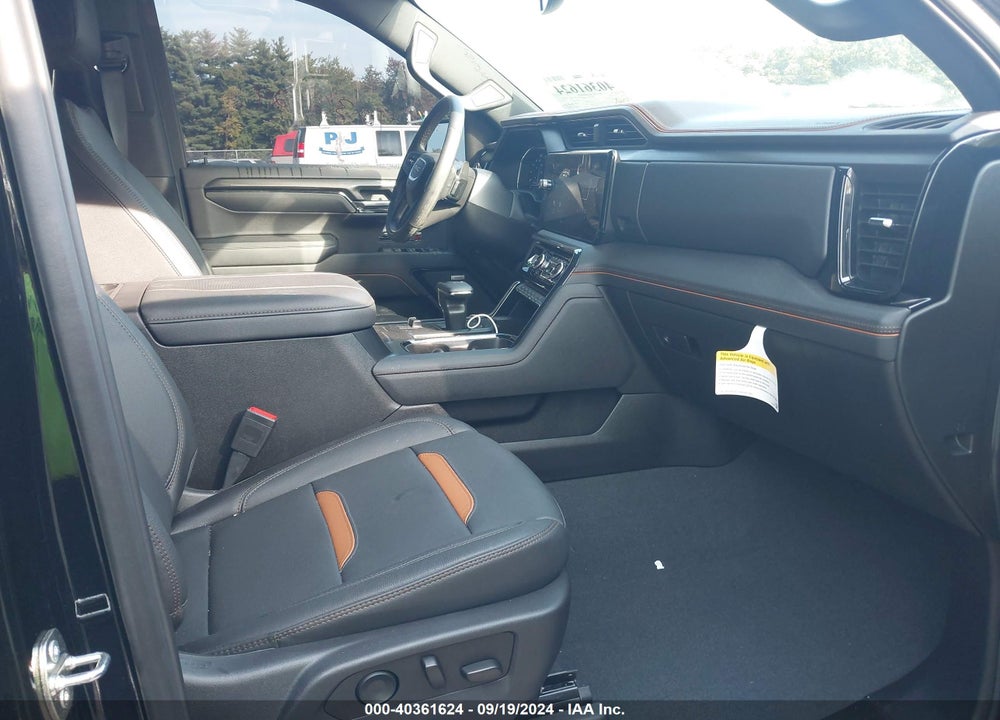 2024 GMC SIERRA 1500 VIN: 1GTUUEE8XRZ110063