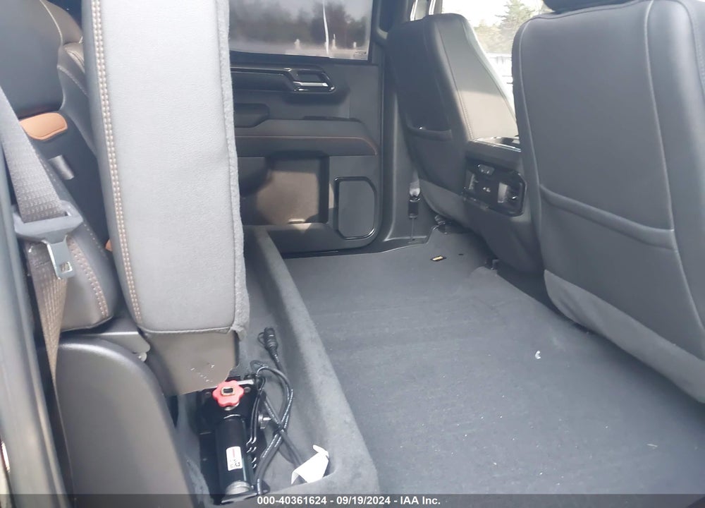 2024 GMC SIERRA 1500 VIN: 1GTUUEE8XRZ110063