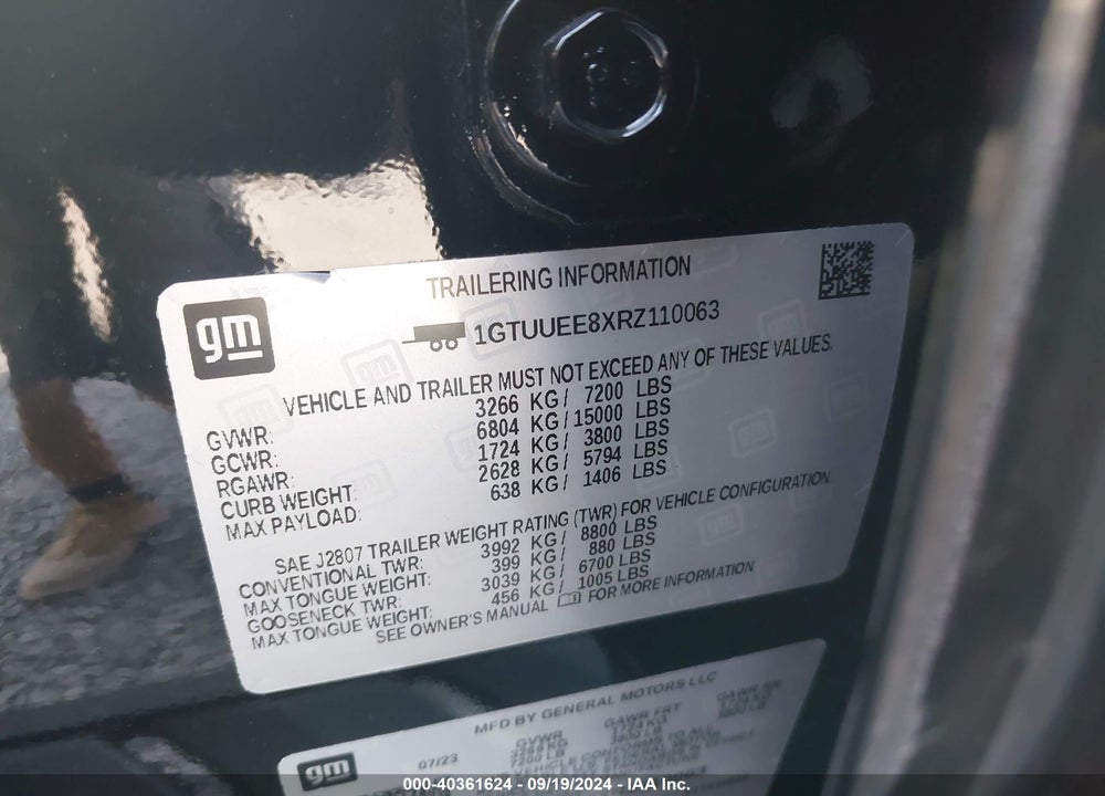 2024 GMC SIERRA 1500 VIN: 1GTUUEE8XRZ110063