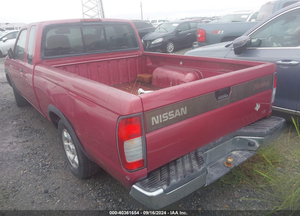 1998 NISSAN FRONTIER SE/XE VIN: 1N6DD26S8WC359692