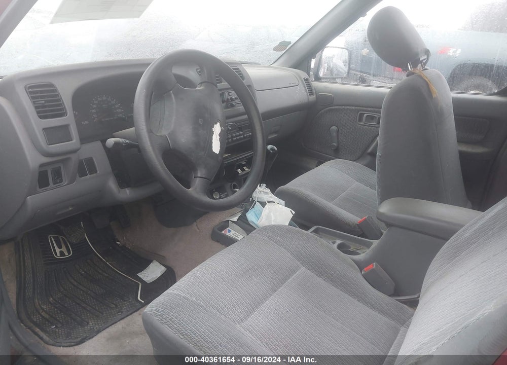 1998 NISSAN FRONTIER SE/XE VIN: 1N6DD26S8WC359692