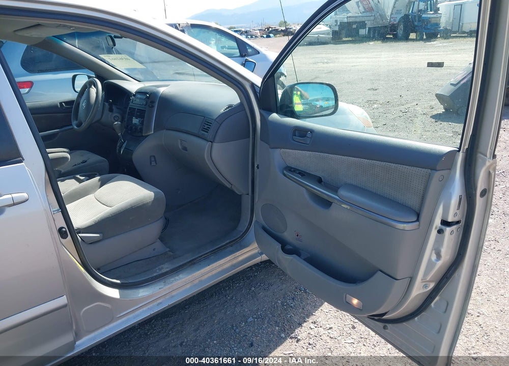 2007 TOYOTA SIENNA LE VIN: 5TDZK23C17S033390