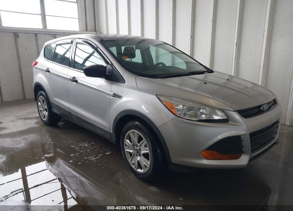 2015 FORD ESCAPE S VIN: 1FMCU0F76FUA41364