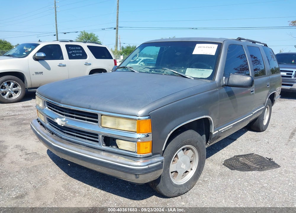 1999 CHEVROLET TAHOE LS VIN: 1GNEC13R7XJ305018
