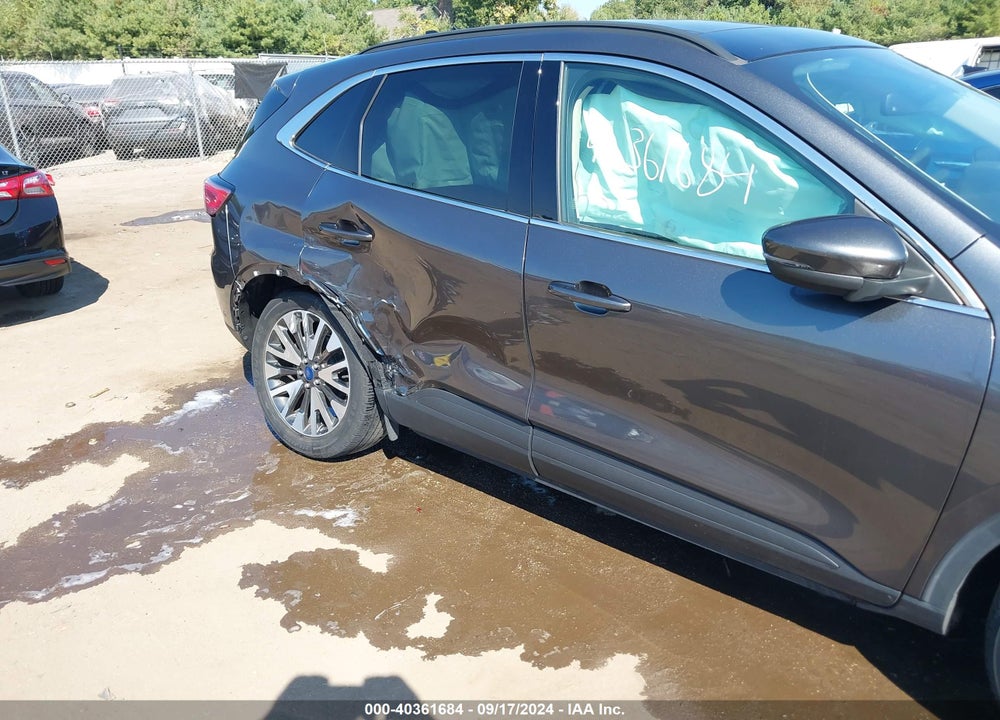 2020 FORD ESCAPE TITANIUM VIN: 1FMCU9J96LUA70081