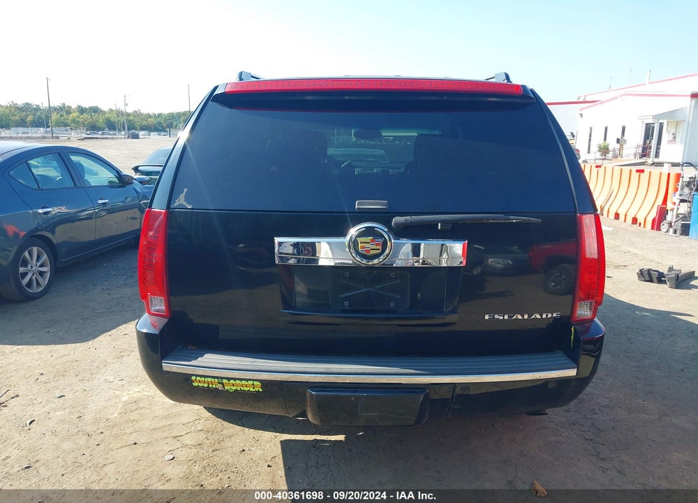 2008 CADILLAC ESCALADE STANDARD VIN: 1GYFK63878R188140