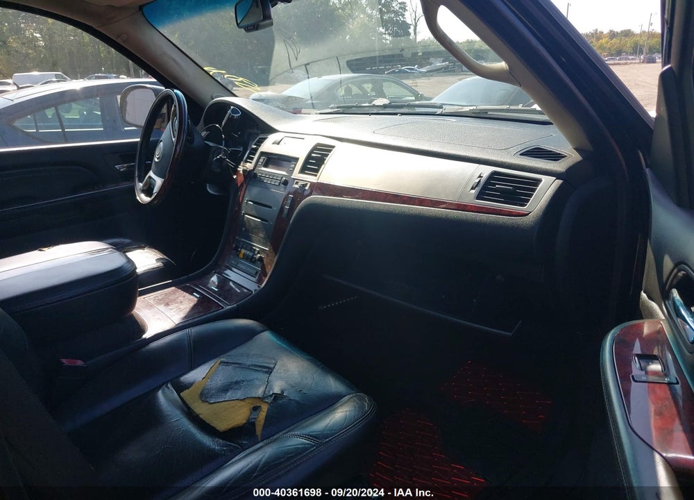 2008 CADILLAC ESCALADE STANDARD VIN: 1GYFK63878R188140