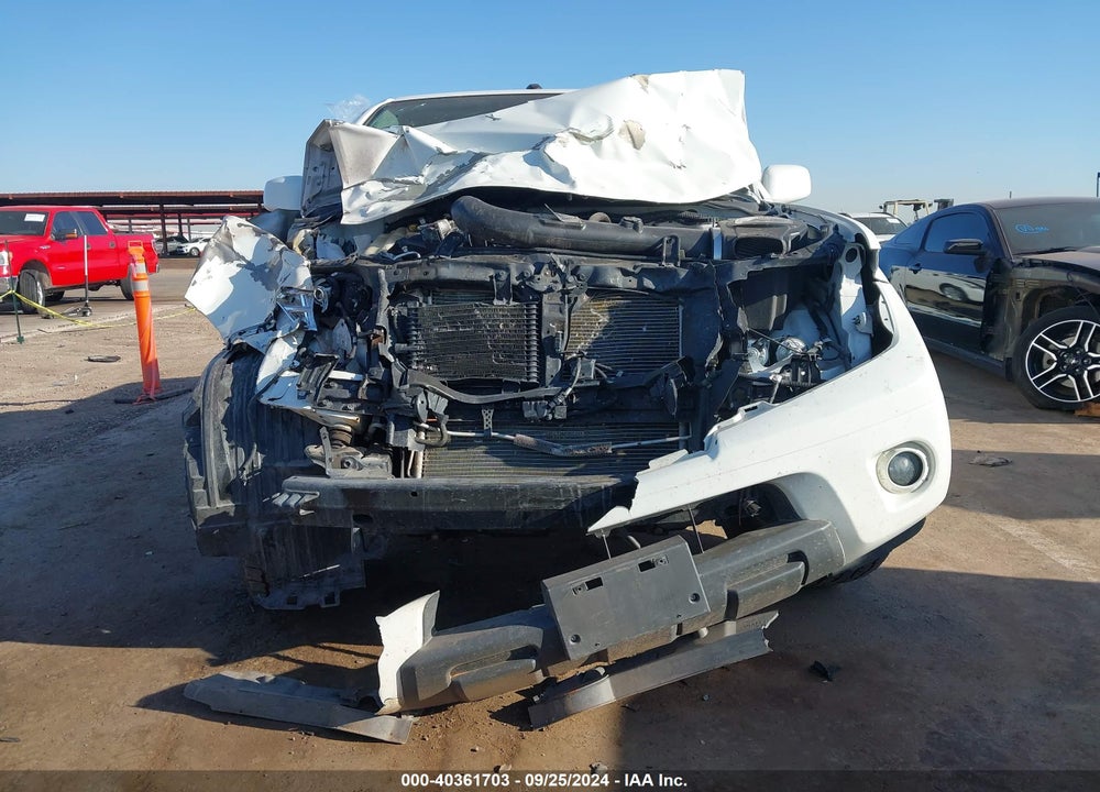 2019 NISSAN FRONTIER VIN: 1N6AD0EV4KN796784