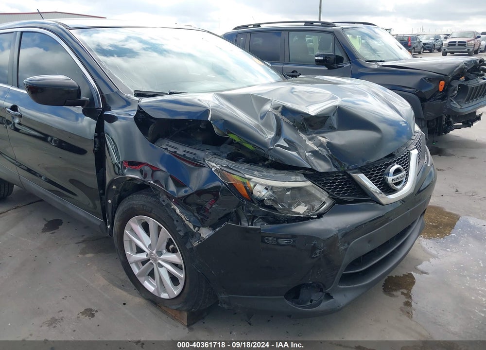 2017 NISSAN ROGUE SPORT S VIN: JN1BJ1CP3HW035986