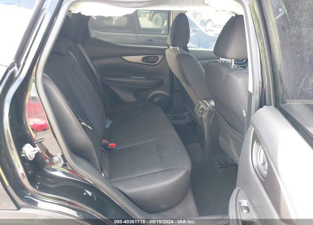 2017 NISSAN ROGUE SPORT S VIN: JN1BJ1CP3HW035986