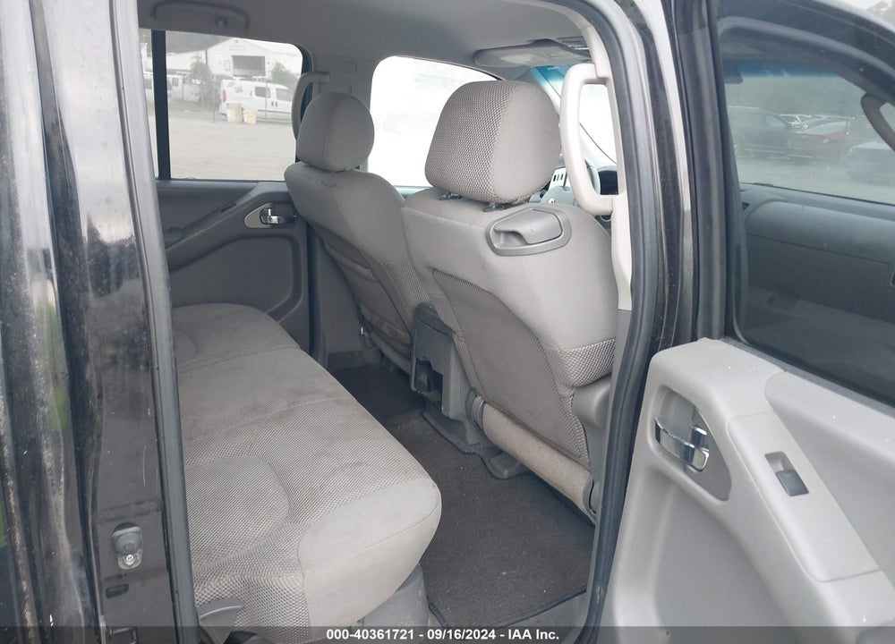 2006 NISSAN FRONTIER SE VIN: 1N6AD07W56C468569