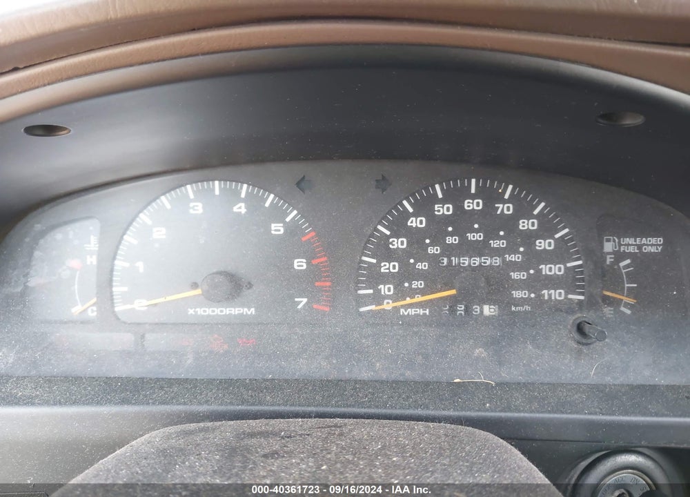 1996 TOYOTA 4RUNNER SR5 VIN: JT3HN86R4T0007924