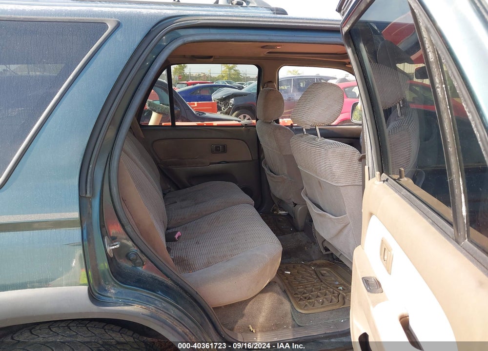 1996 TOYOTA 4RUNNER SR5 VIN: JT3HN86R4T0007924