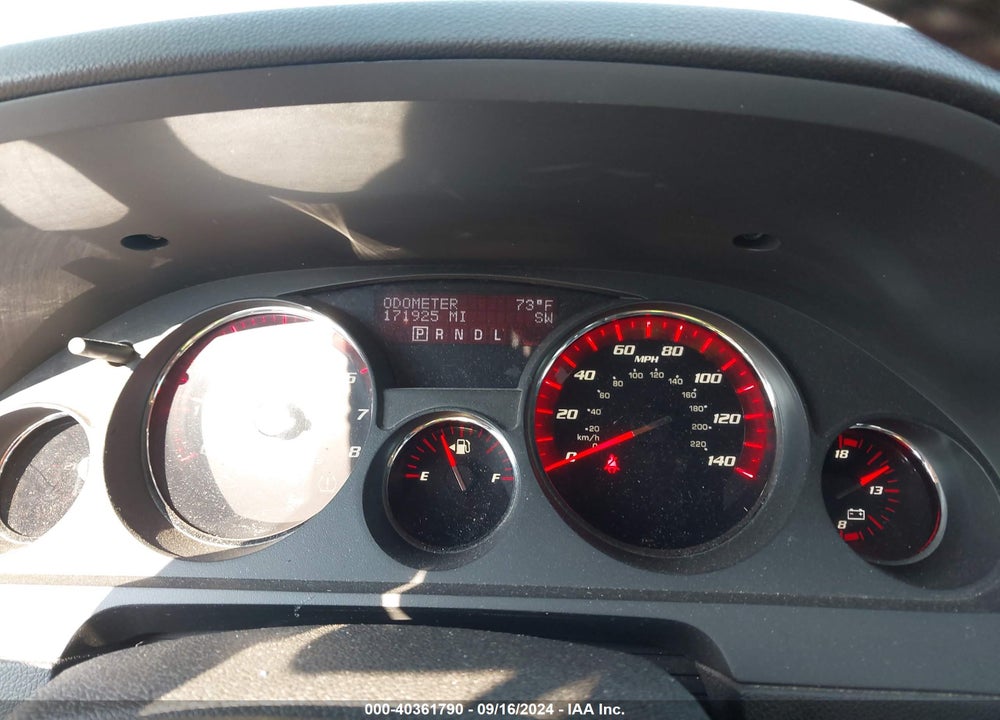 2011 GMC ACADIA SLT-1 VIN: 1GKKRRED0BJ288442