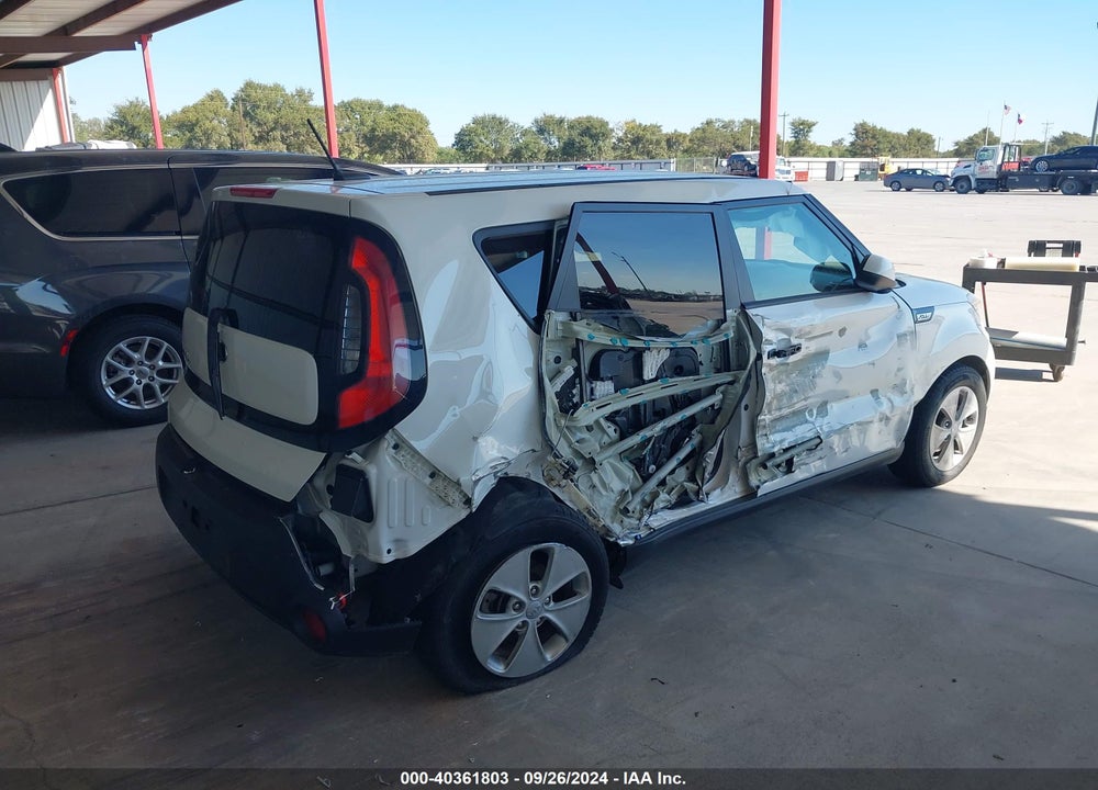 2015 KIA SOUL VIN: KNDJN2A24F7231842