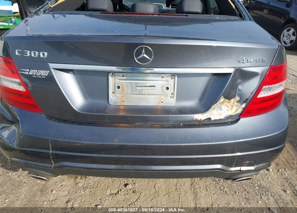 2013 MERCEDES-BENZ C 300 LUXURY 4MATIC/SPORT 4MATIC VIN: WDDGF8AB8DR279829