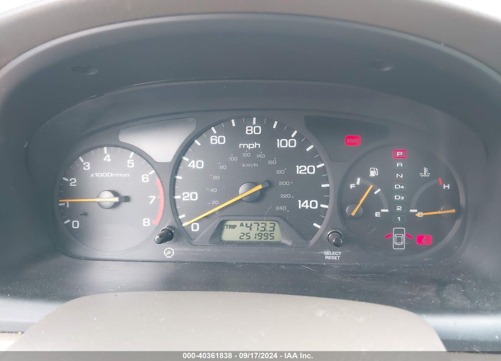 2001 HONDA ACCORD 3.0 EX VIN: 1HGCG16581A027199
