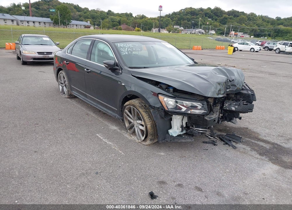 2017 VOLKSWAGEN PASSAT 1.8T R-LINE VIN: 1VWDT7A38HC010762
