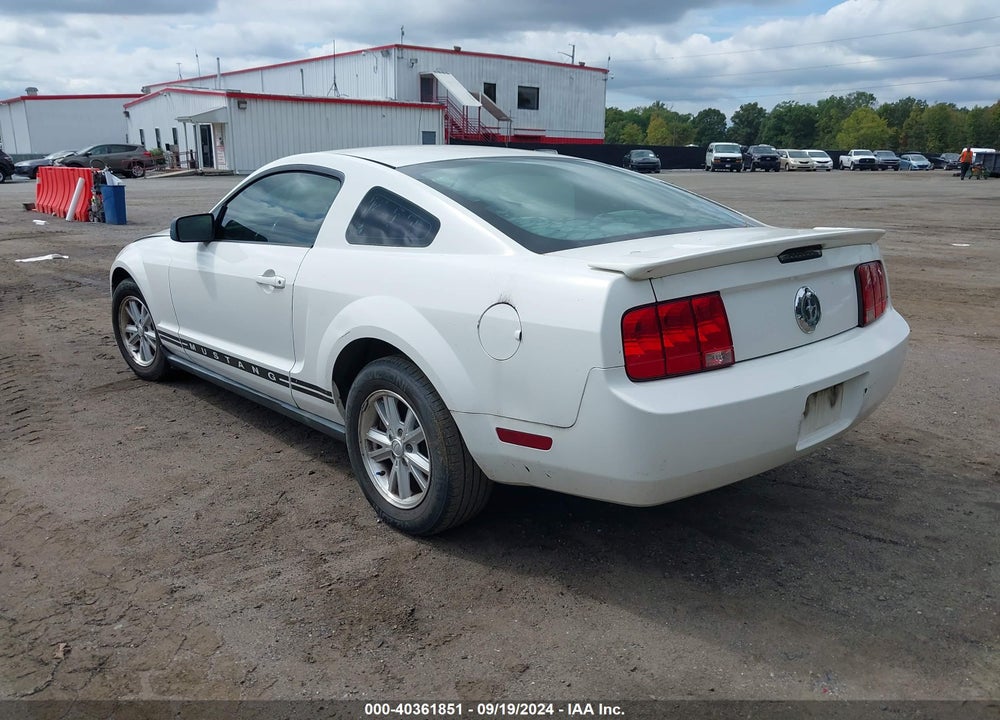 2007 FORD MUSTANG V6 DELUXE/V6 PREMIUM VIN: 1ZVFT80N975290437