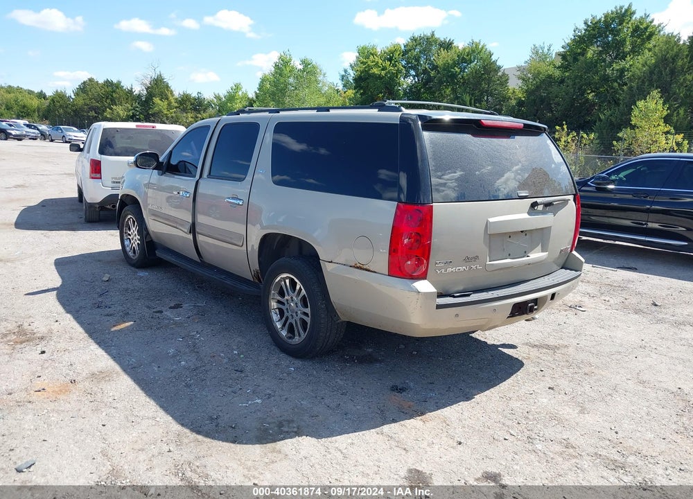 2008 GMC YUKON XL 1500 SLT VIN: 1GKFK16378J157627