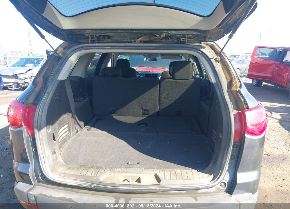 2011 CHEVROLET TRAVERSE 1LT VIN: 1GNKVGED8BJ136265