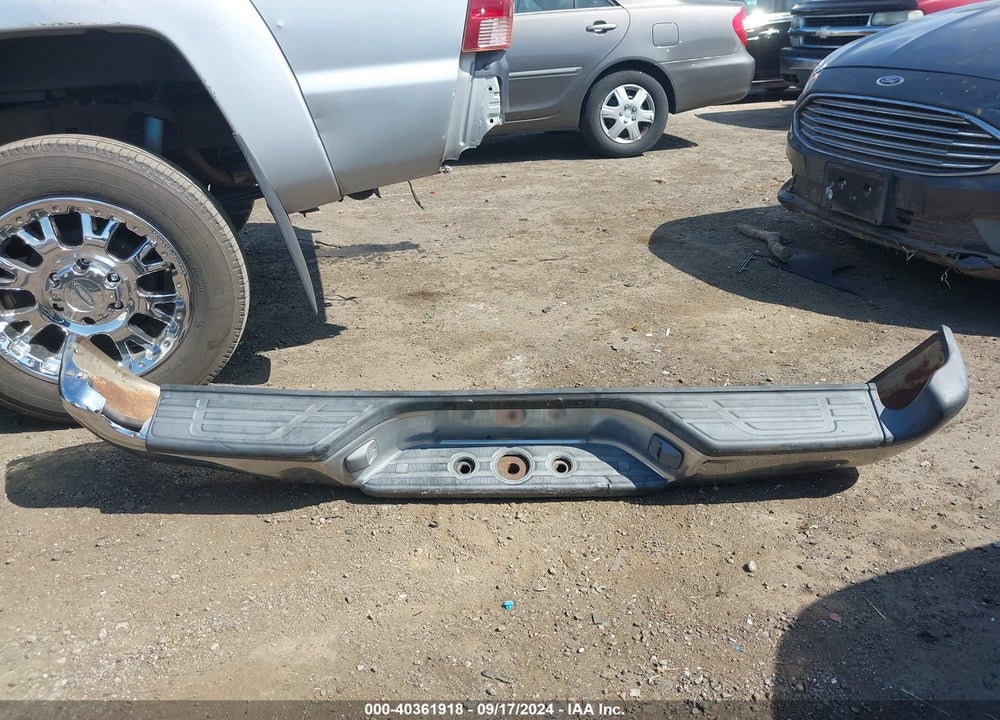 2005 TOYOTA TACOMA PRERUNNER V6 VIN: 3TMJU62N45M004013