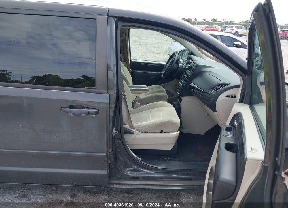 2012 DODGE GRAND CARAVAN SXT VIN: 2C4RDGCG7CR347073