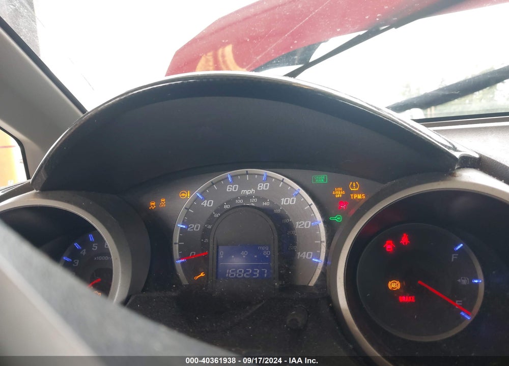 2011 HONDA FIT SPORT VIN: JHMGE8G53BC008772