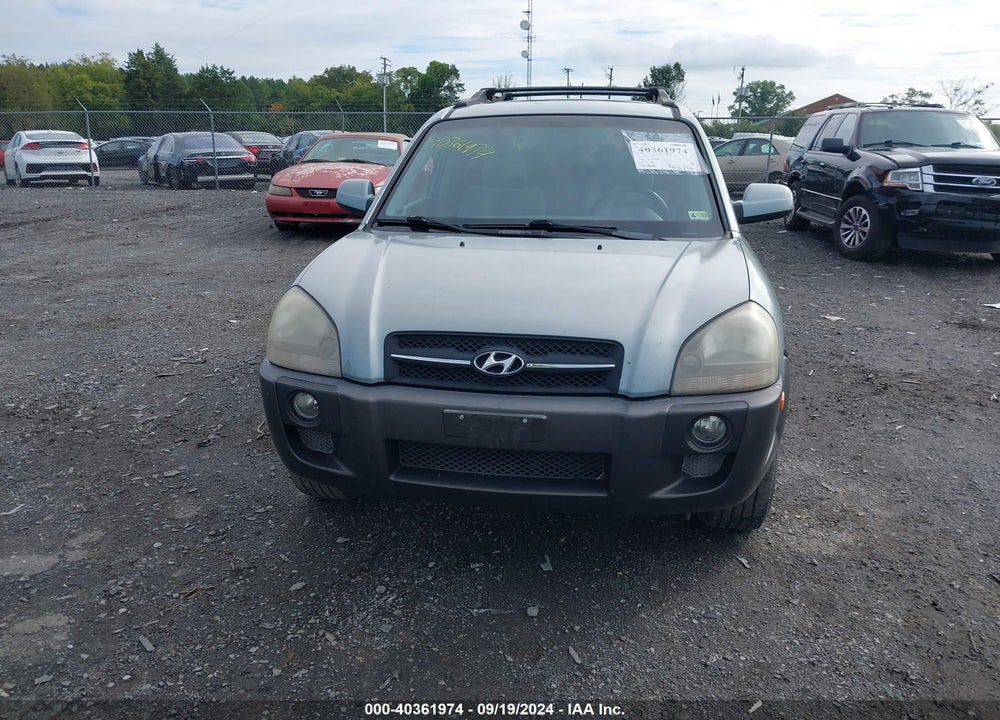 2005 HYUNDAI TUCSON GLS/LX VIN: KM8JN72D25U187624