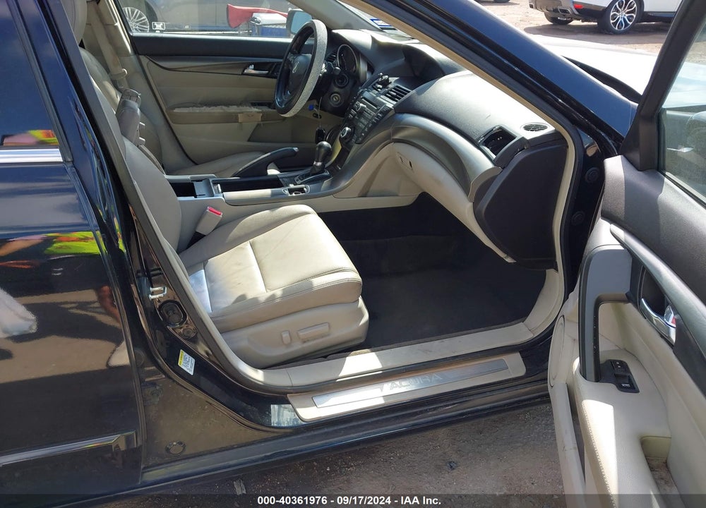 2012 ACURA TL 3.5 VIN: 19UUA8F20CA023753