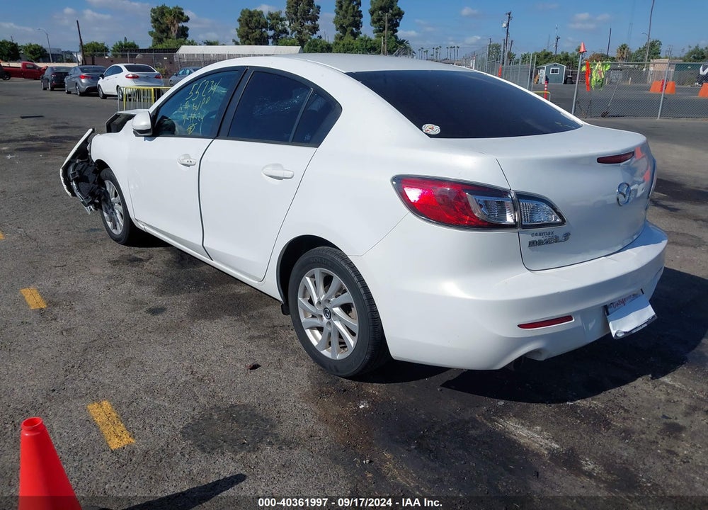 2013 MAZDA 3 I GRAND TOURING VIN: JM1BL1WP4D1785522