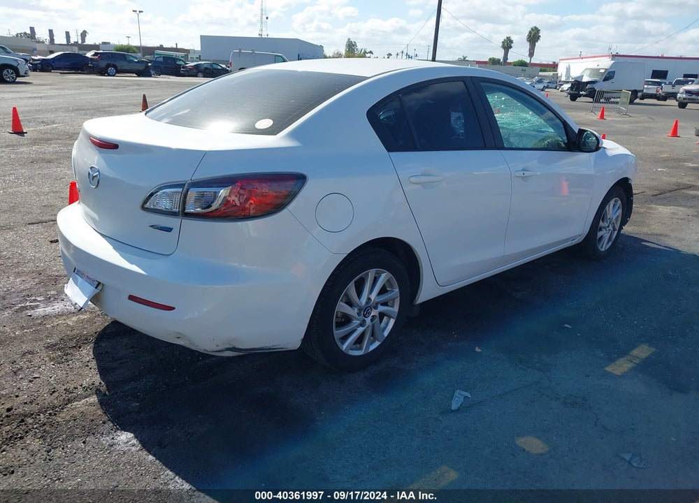 2013 MAZDA 3 I GRAND TOURING VIN: JM1BL1WP4D1785522