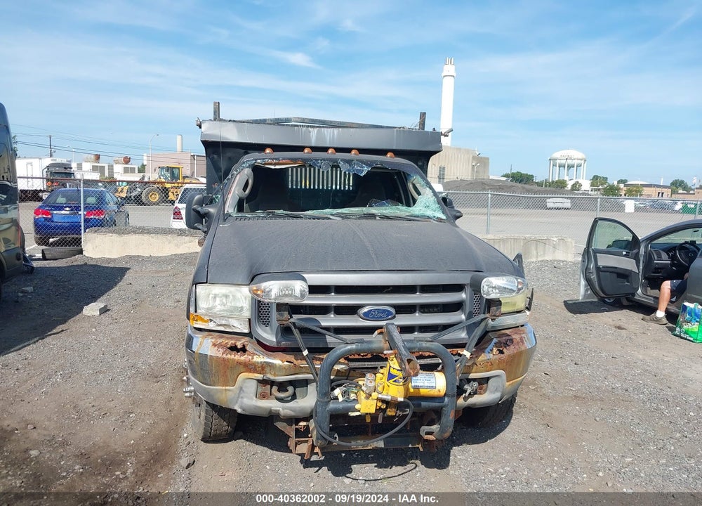 2003 FORD F-550 XL/XLT VIN: 1FDAF57F53EA67707