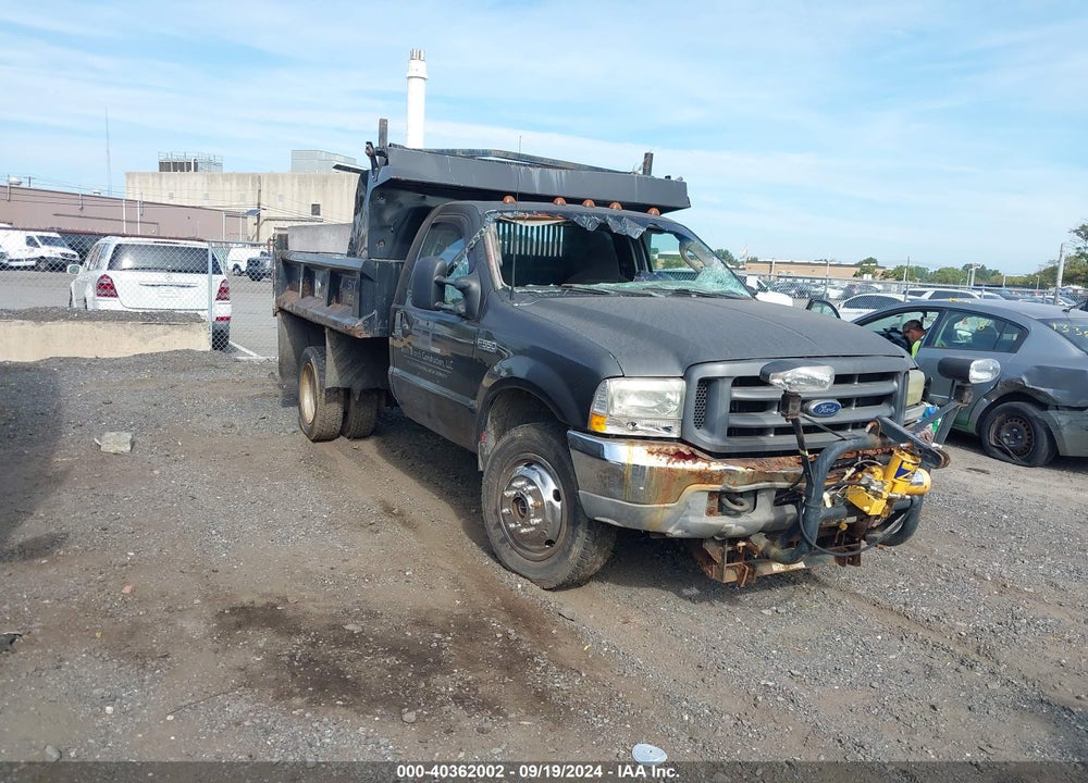 2003 FORD F-550 XL/XLT VIN: 1FDAF57F53EA67707