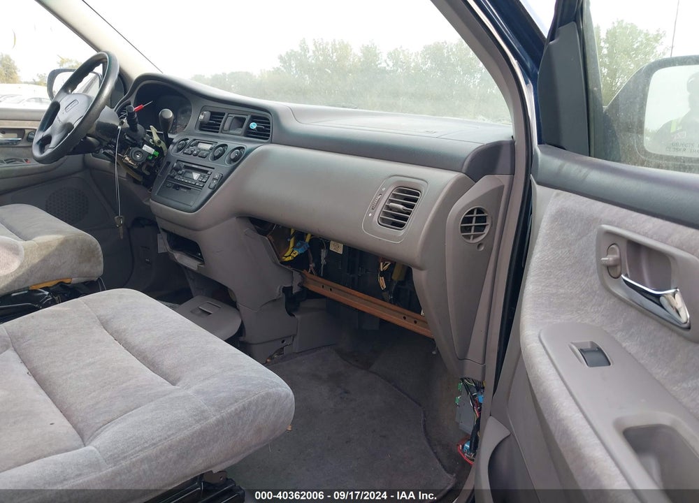2000 HONDA ODYSSEY EX VIN: 2HKRL1868YH539283