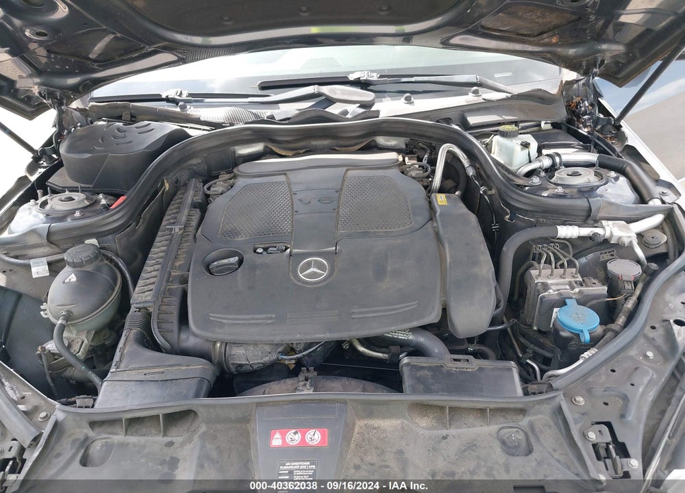 2012 MERCEDES-BENZ E 350 VIN: WDDHF5KB5CA639850