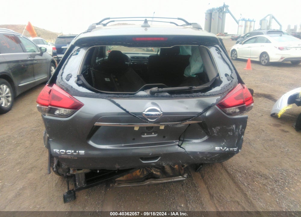 2017 NISSAN ROGUE SV VIN: 5N1AT2MV6HC820621