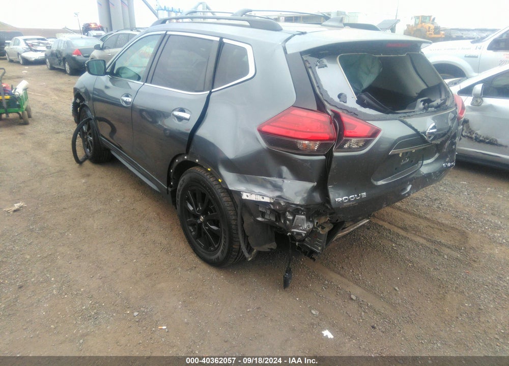 2017 NISSAN ROGUE SV VIN: 5N1AT2MV6HC820621