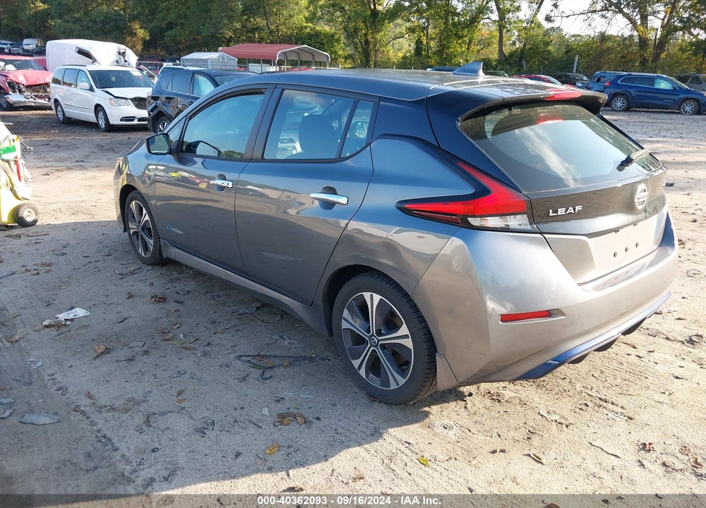2018 NISSAN LEAF SV VIN: 1N4AZ1CP2JC303859