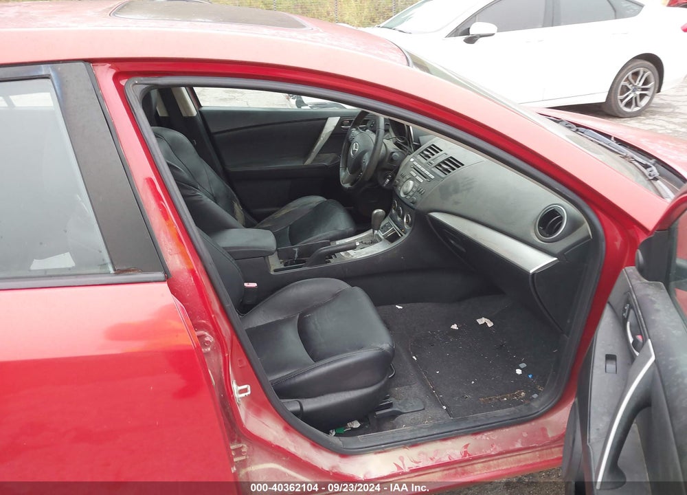 2011 MAZDA 3 S GRAND TOURING VIN: JM1BL1W56B1409240