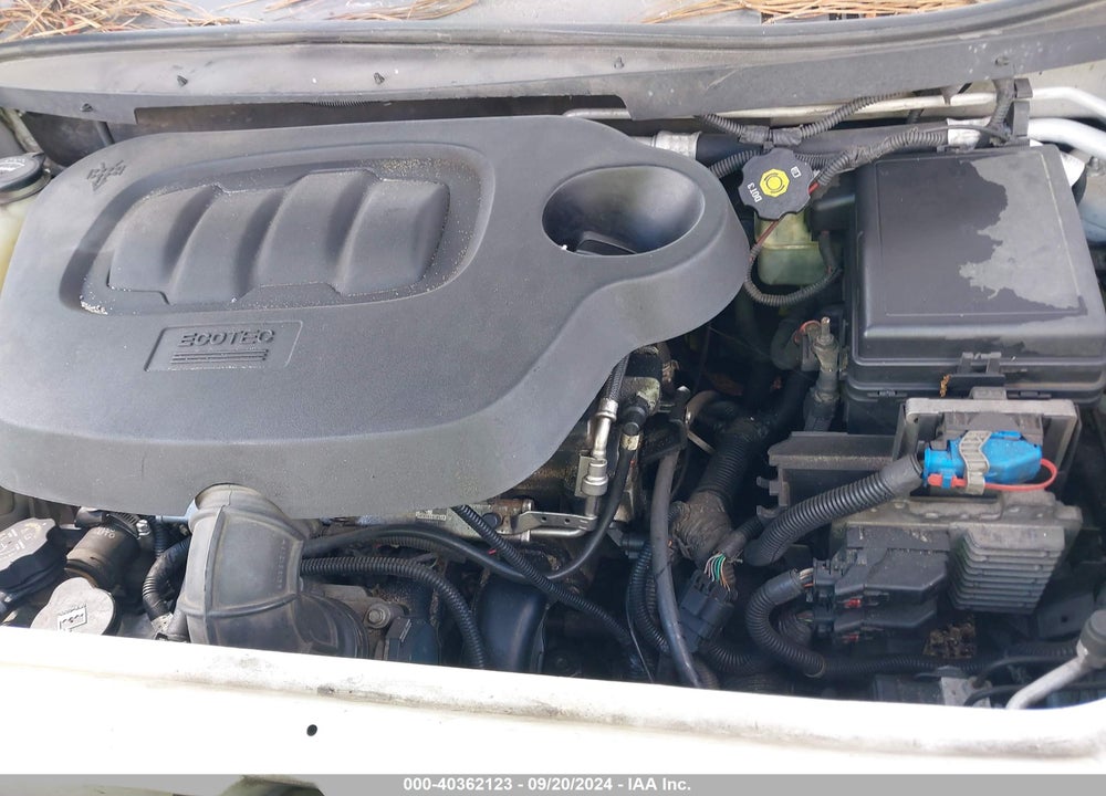 2008 CHEVROLET HHR LS VIN: 3GNCA13D48S658236