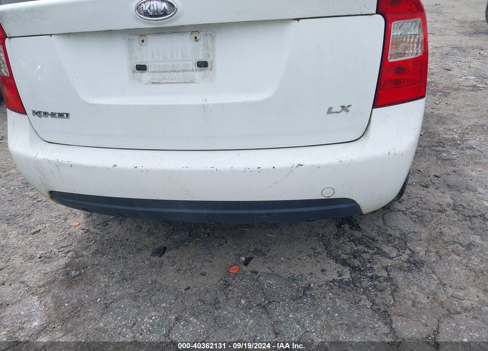 2009 KIA RONDO LX VIN: KNAFG528697237468