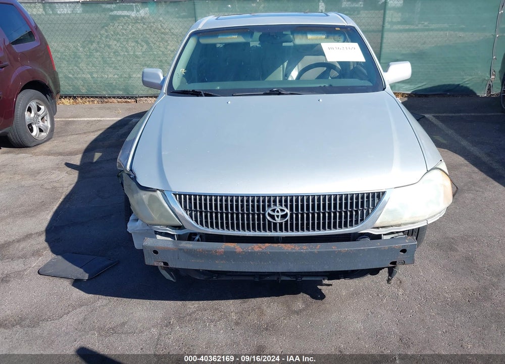 2002 TOYOTA AVALON XLS VIN: 4T1BF28BX2U235361