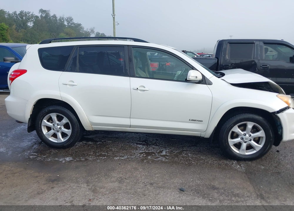 2011 TOYOTA RAV4 LIMITED V6 VIN: JTMDK4DV6B5104121