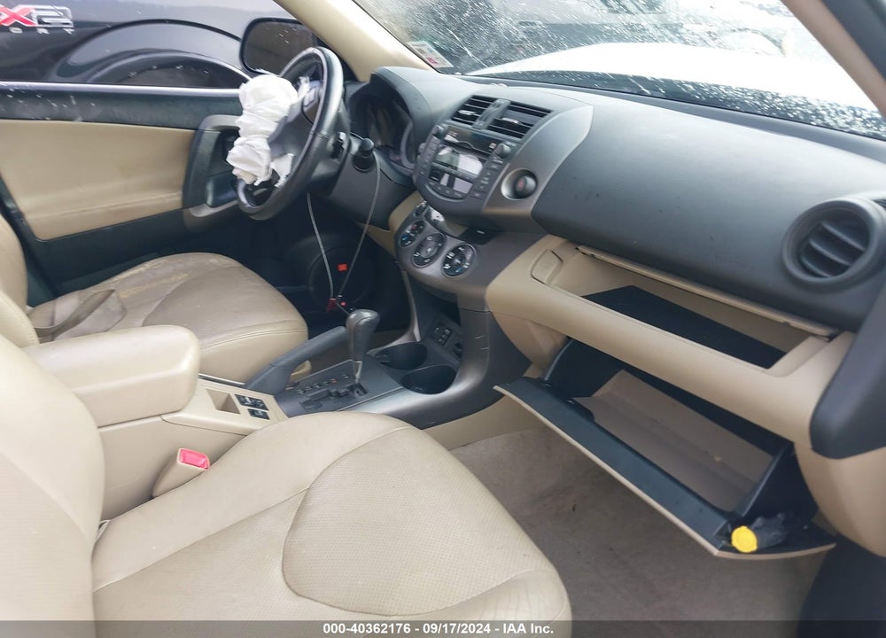 2011 TOYOTA RAV4 LIMITED V6 VIN: JTMDK4DV6B5104121