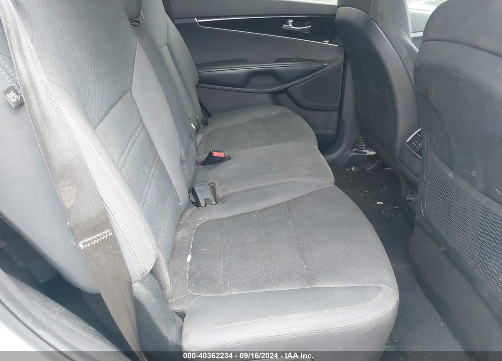 2017 KIA SORENTO 3.3L LX VIN: 5XYPG4A54HG293046