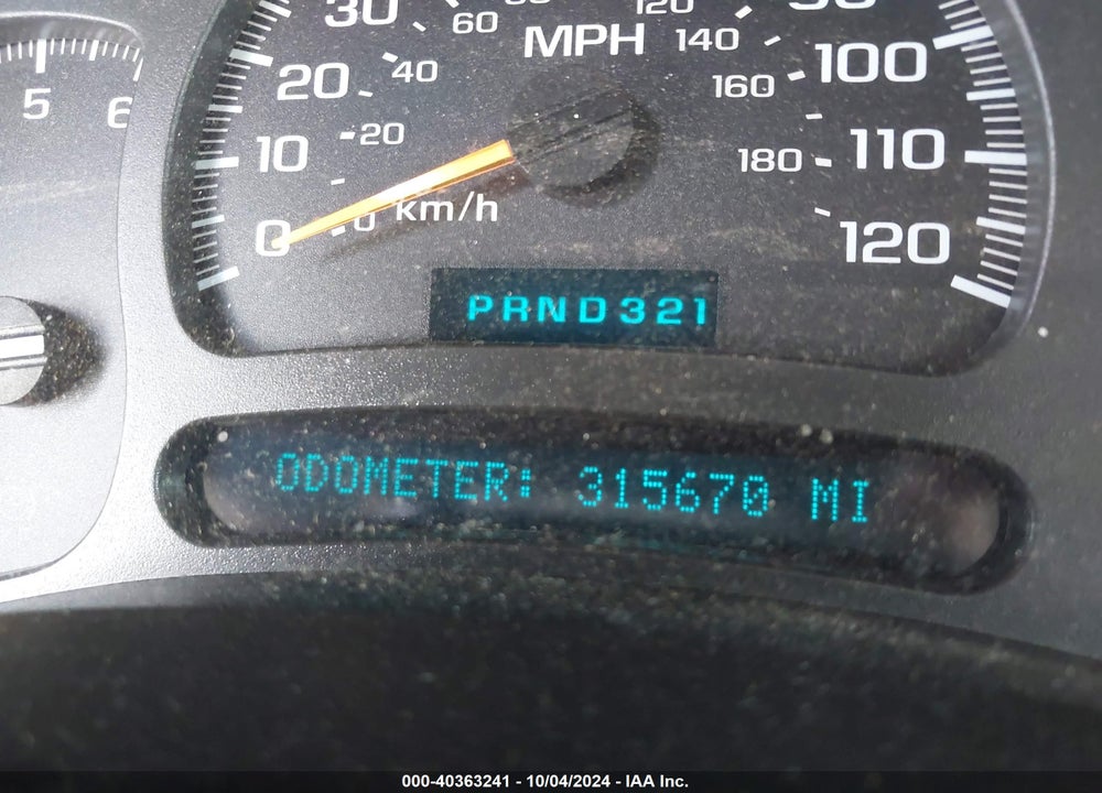 2004 CHEVROLET TAHOE Z71 VIN: 1GNEK13Z24R131178